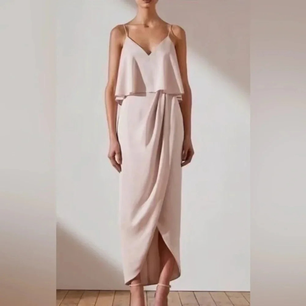 NWT Shona Joy Luxe Cocktail Frill Dress Porcelain V-Neck Draped Tulip Size 8